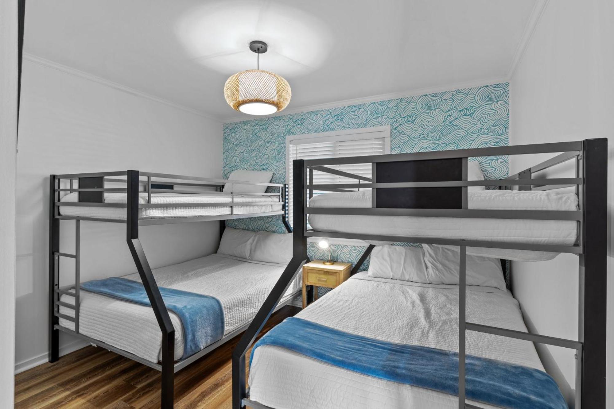 Hang Ten Hideaway, Pool, Condo, Parking - 6 Person Max Occupancy Carolina Beach Luaran gambar