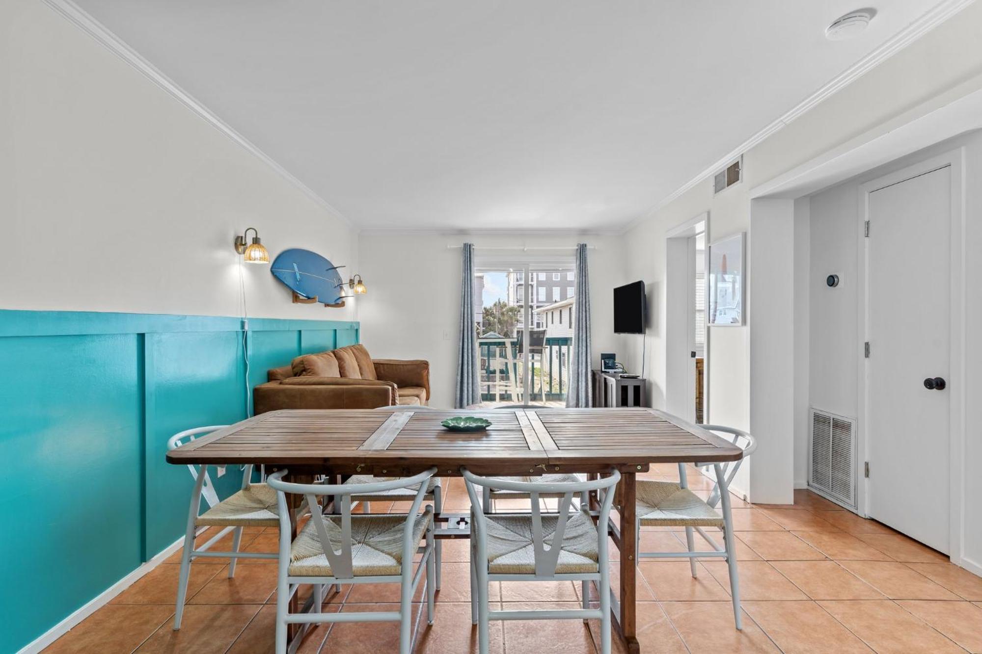 Hang Ten Hideaway, Pool, Condo, Parking - 6 Person Max Occupancy Carolina Beach Luaran gambar
